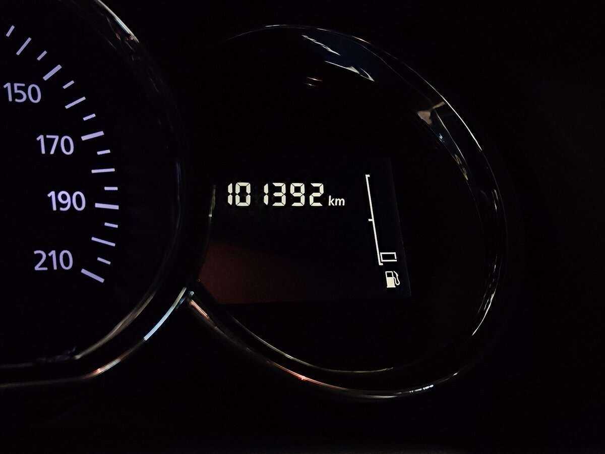 Renault Logan, 2019 - Фото №4