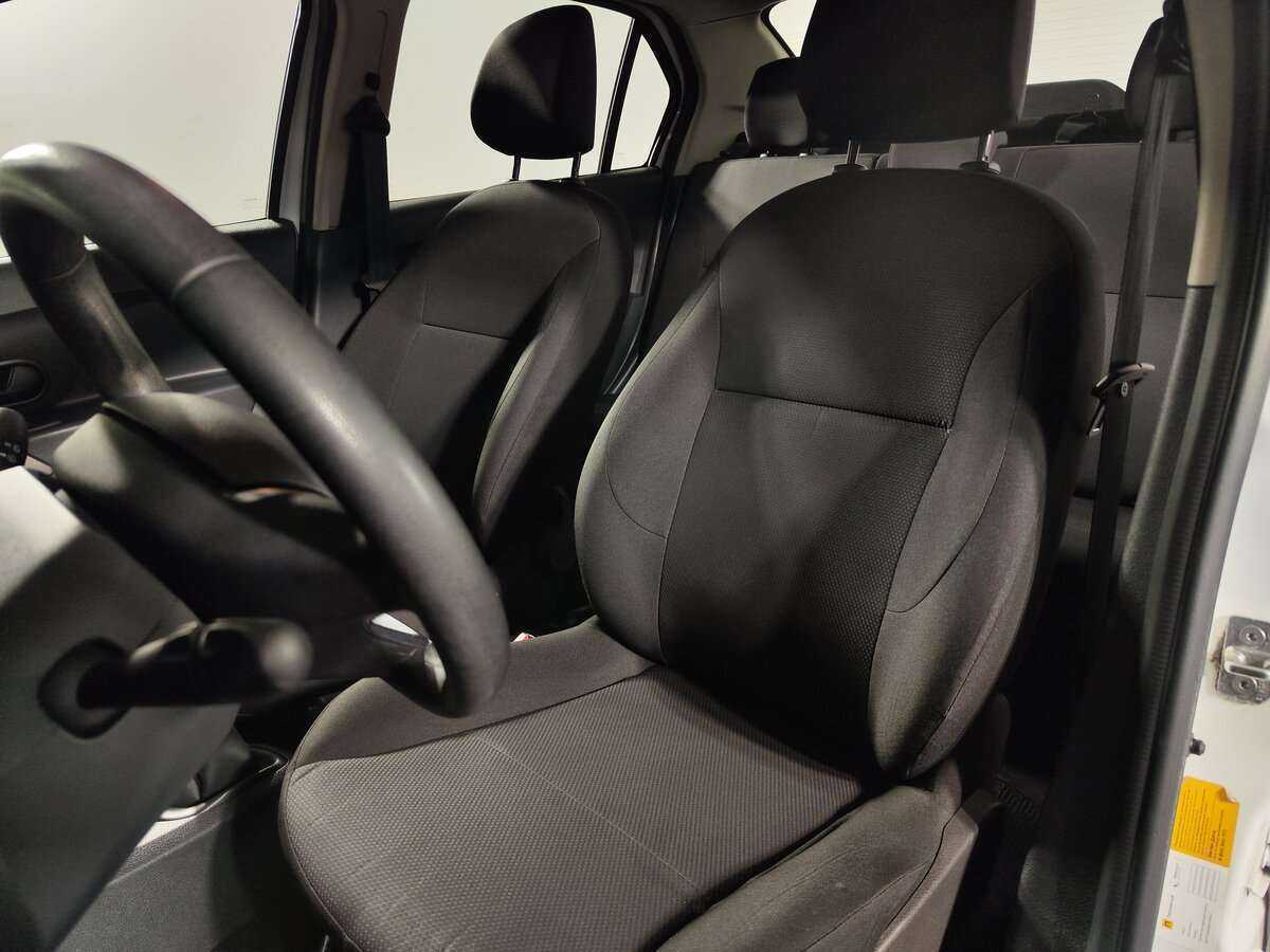 Renault Logan, 2019 - Фото №5