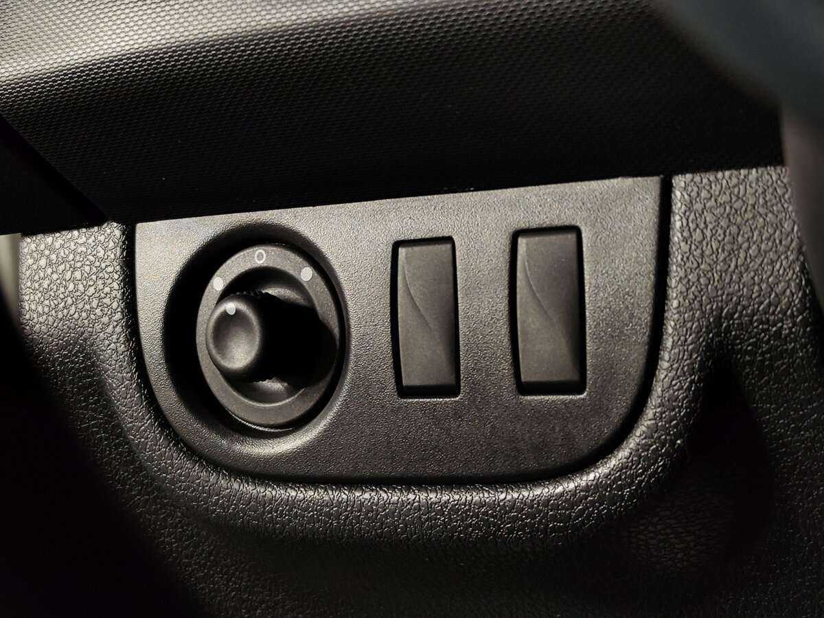 Renault Logan, 2019 - Фото №14