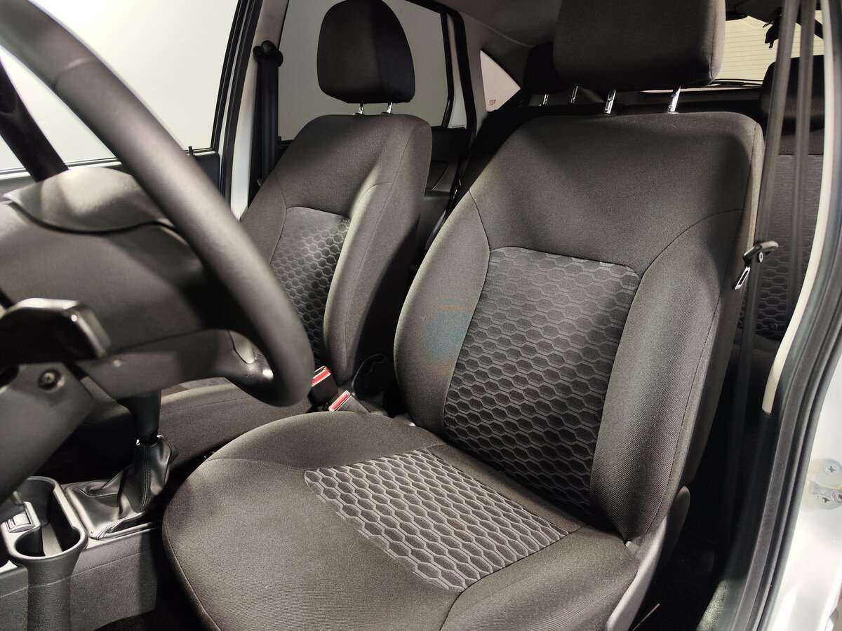 Lada (ВАЗ) Granta, 2019 - Фото №6