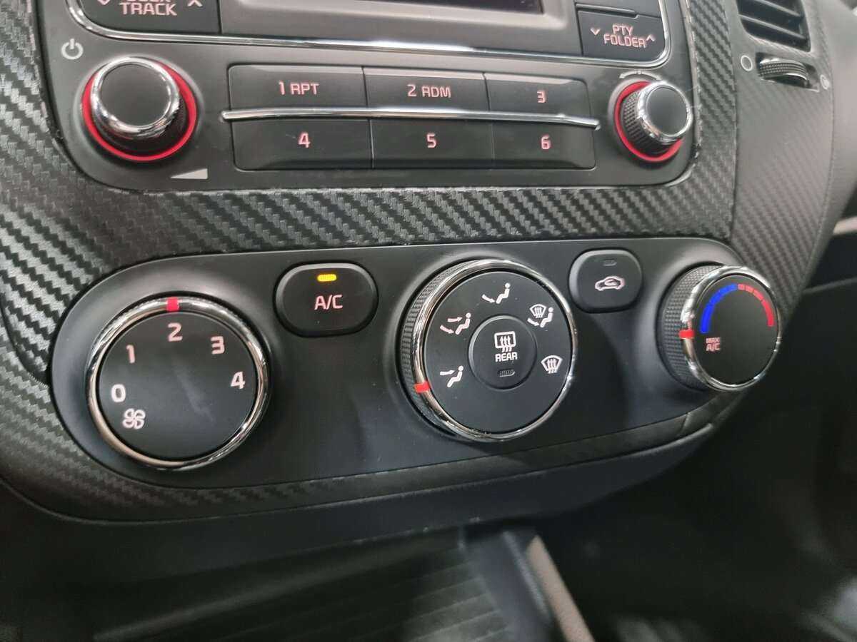 Kia Cerato, 2014 - Фото №15