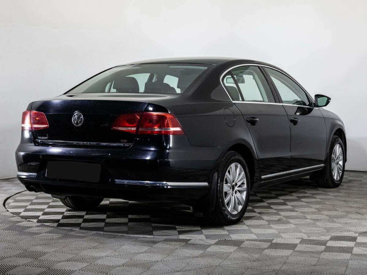 Volkswagen Passat, 2012 - Фото №4