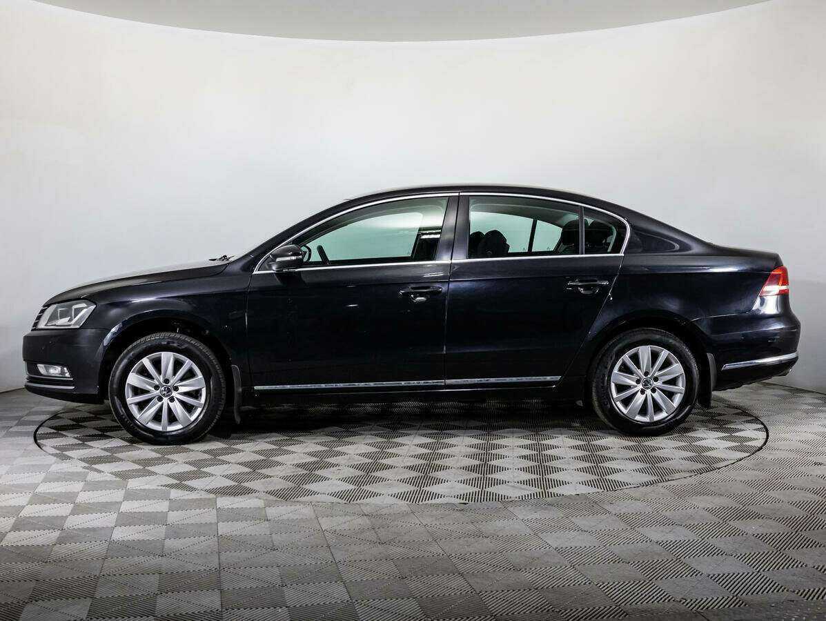 Volkswagen Passat, 2012 - Фото №7