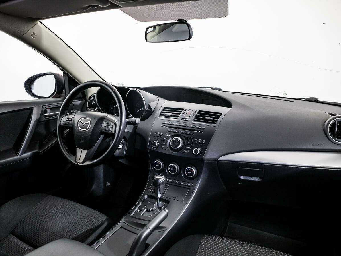 Mazda 3, 2012 - Фото №8
