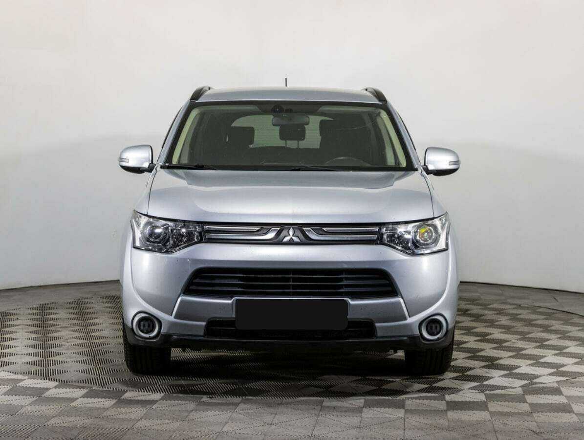 Mitsubishi Outlander, 2012 - Фото №1