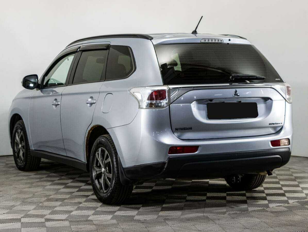 Mitsubishi Outlander, 2012 - Фото №5