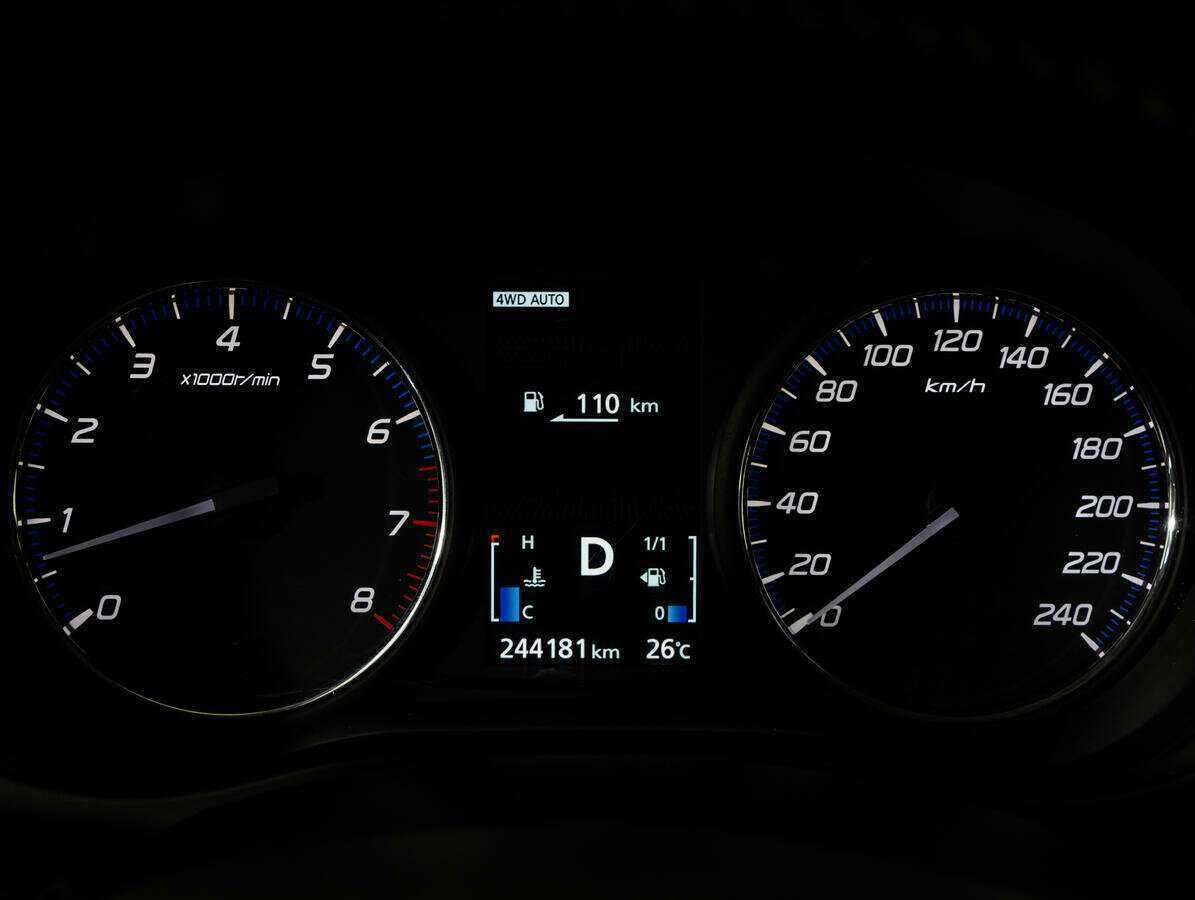 Mitsubishi Outlander, 2012 - Фото №12