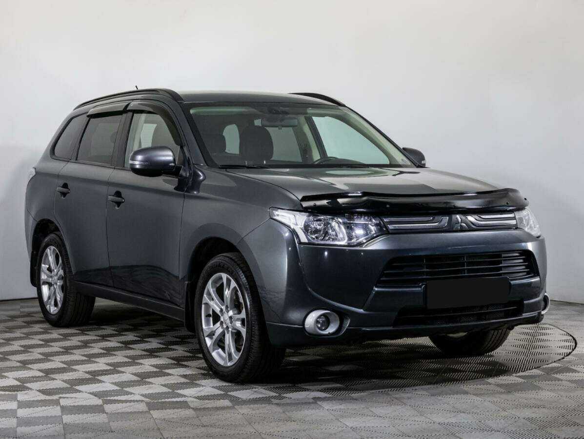 Mitsubishi Outlander, 2013 - Фото №2