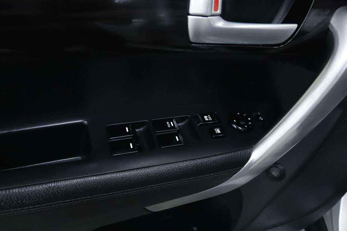 Kia Sorento, 2012 - Фото №12