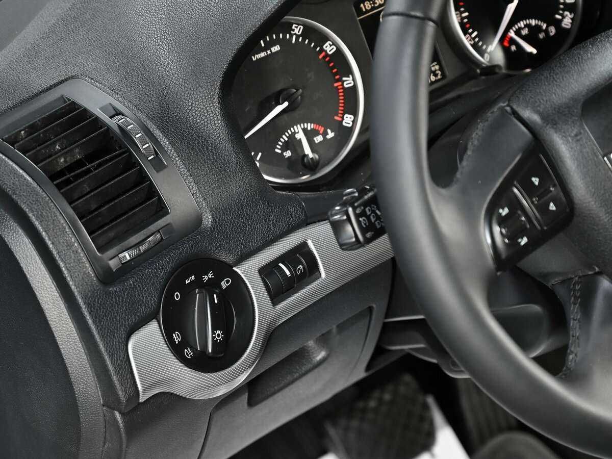 Skoda Octavia, 2012 - Фото №7