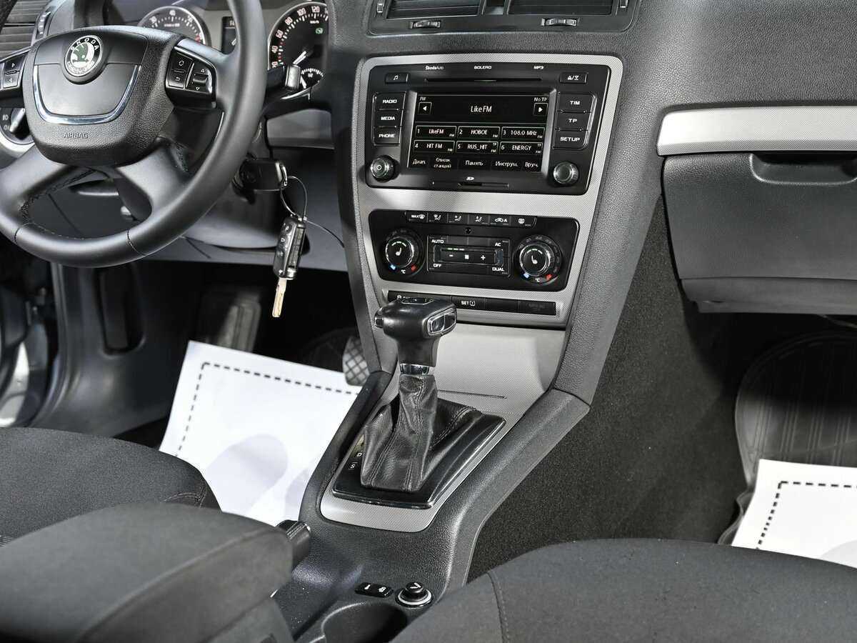 Skoda Octavia, 2012 - Фото №8