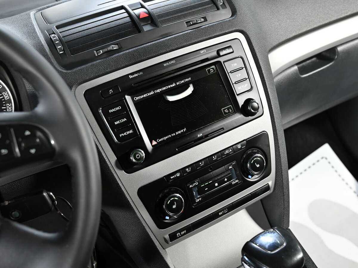 Skoda Octavia, 2012 - Фото №9