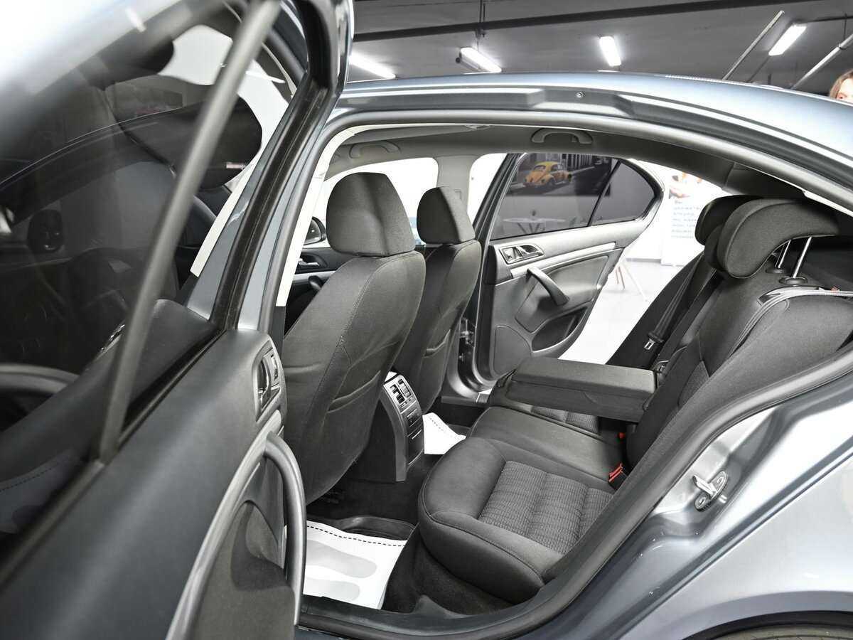 Skoda Octavia, 2012 - Фото №10