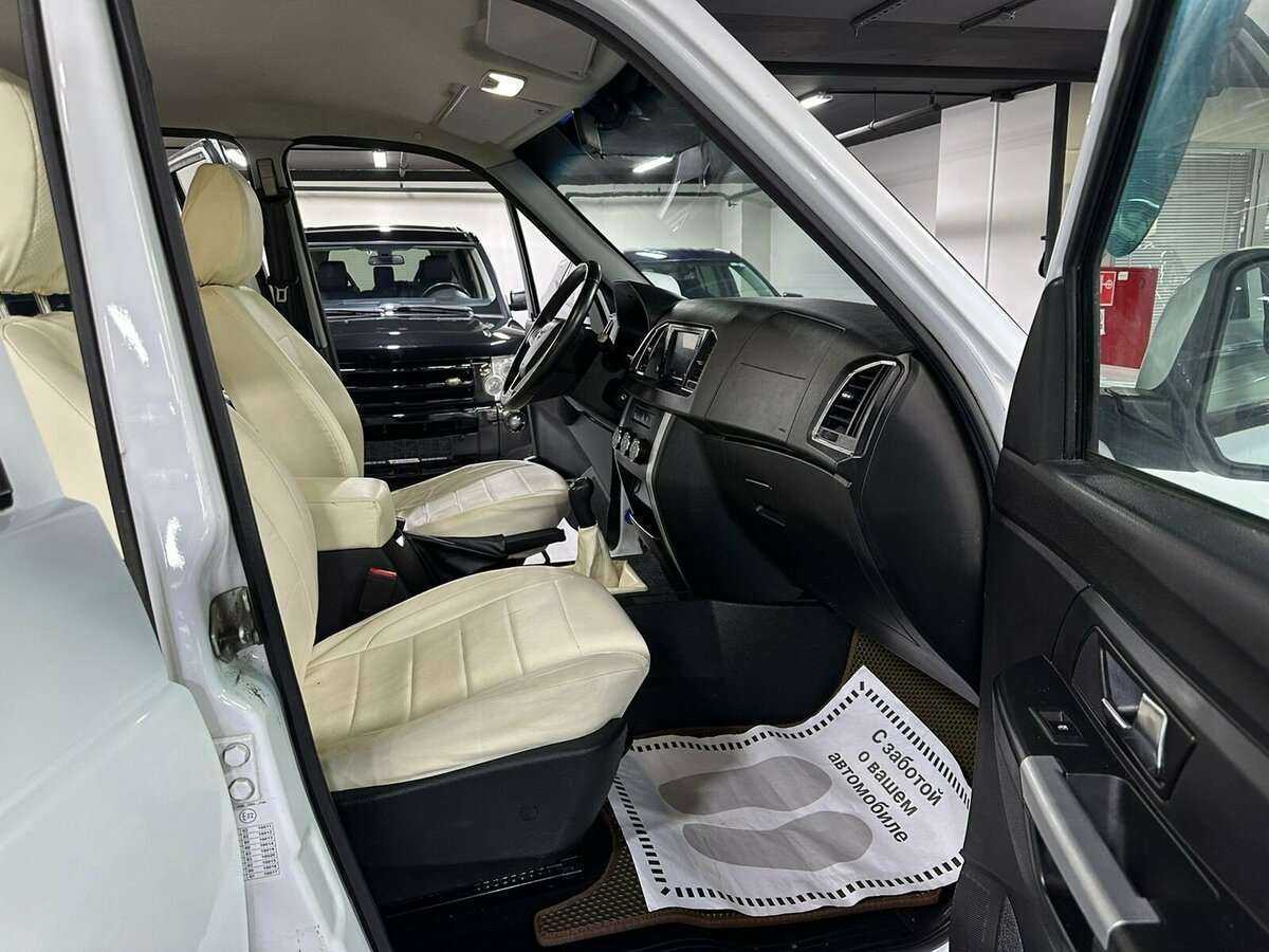 УАЗ Patriot, 2018 - Фото №8