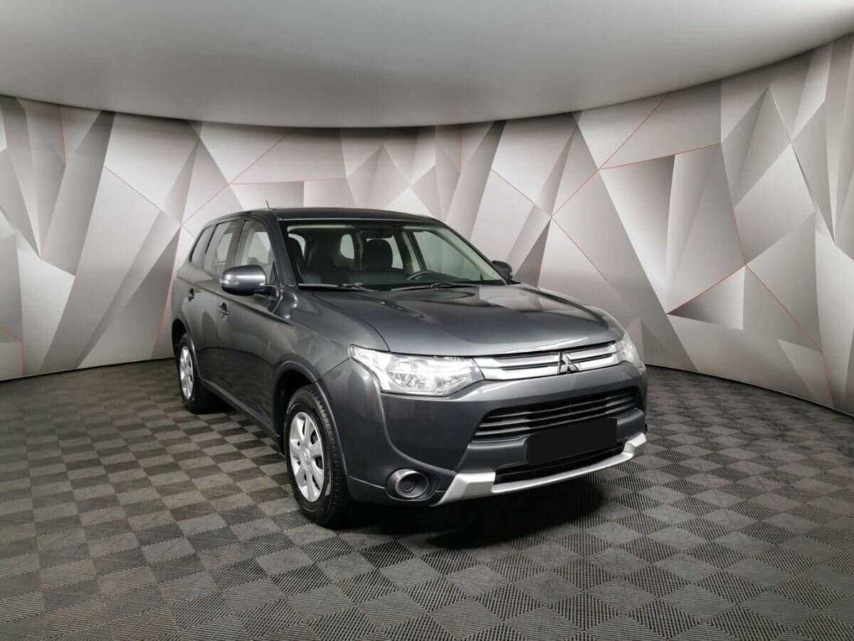 Mitsubishi Outlander, 2014 - Фото №2