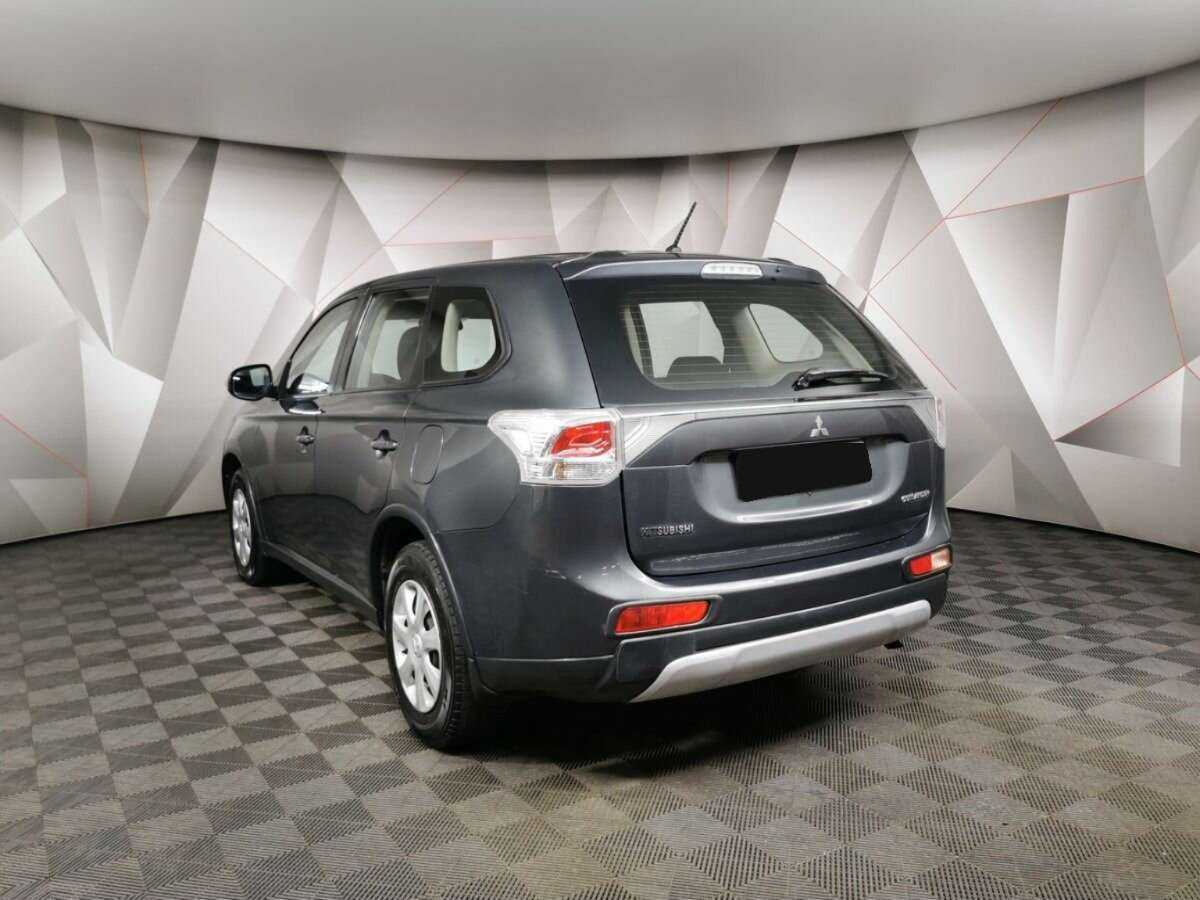 Mitsubishi Outlander, 2014 - Фото №3