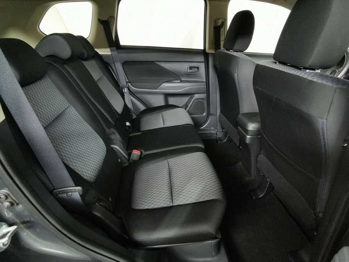 Mitsubishi Outlander, 2014 - Фото №11