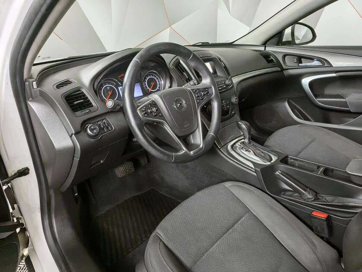 Opel Insignia Country Tourer, 2014 - Фото №14