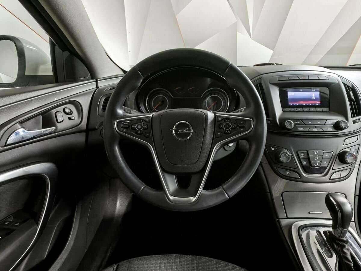 Opel Insignia Country Tourer, 2014 - Фото №15