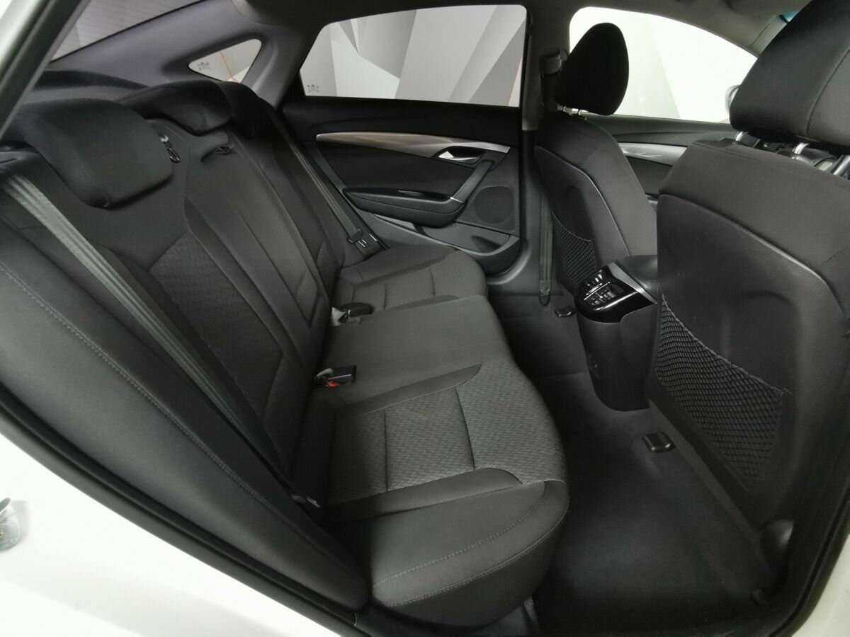 Hyundai i40, 2015 - Фото №11