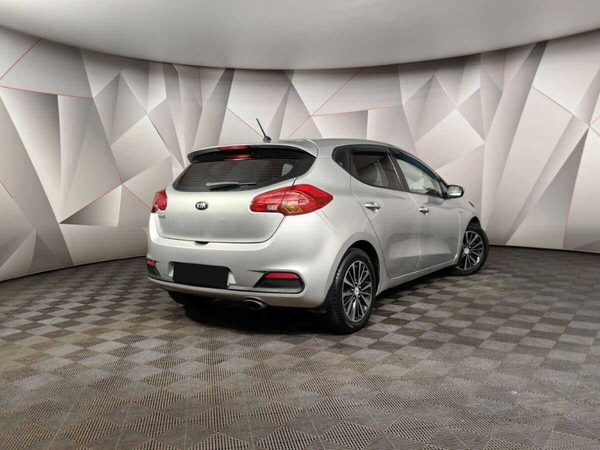 Kia Ceed, 2013 - Фото №1