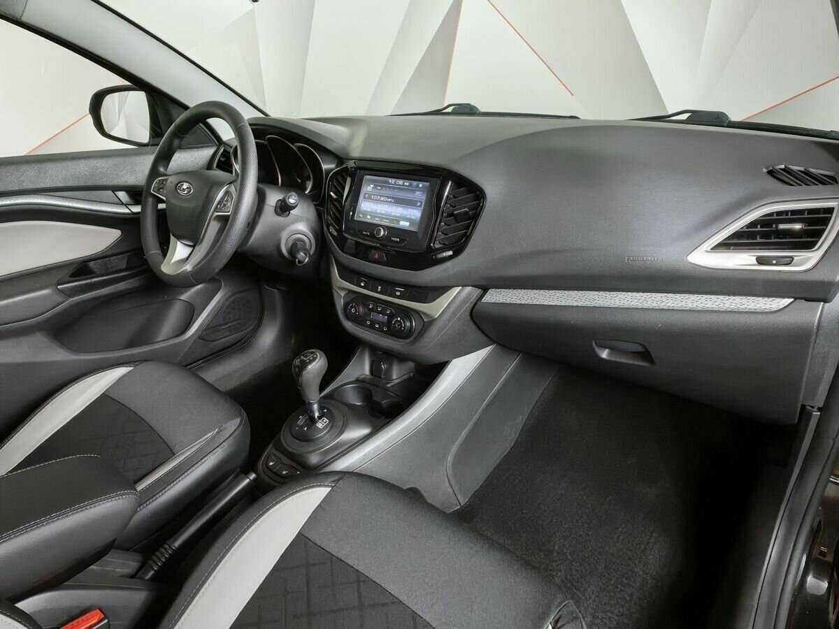 Lada (ВАЗ) Vesta SW Cross, 2019 - Фото №8