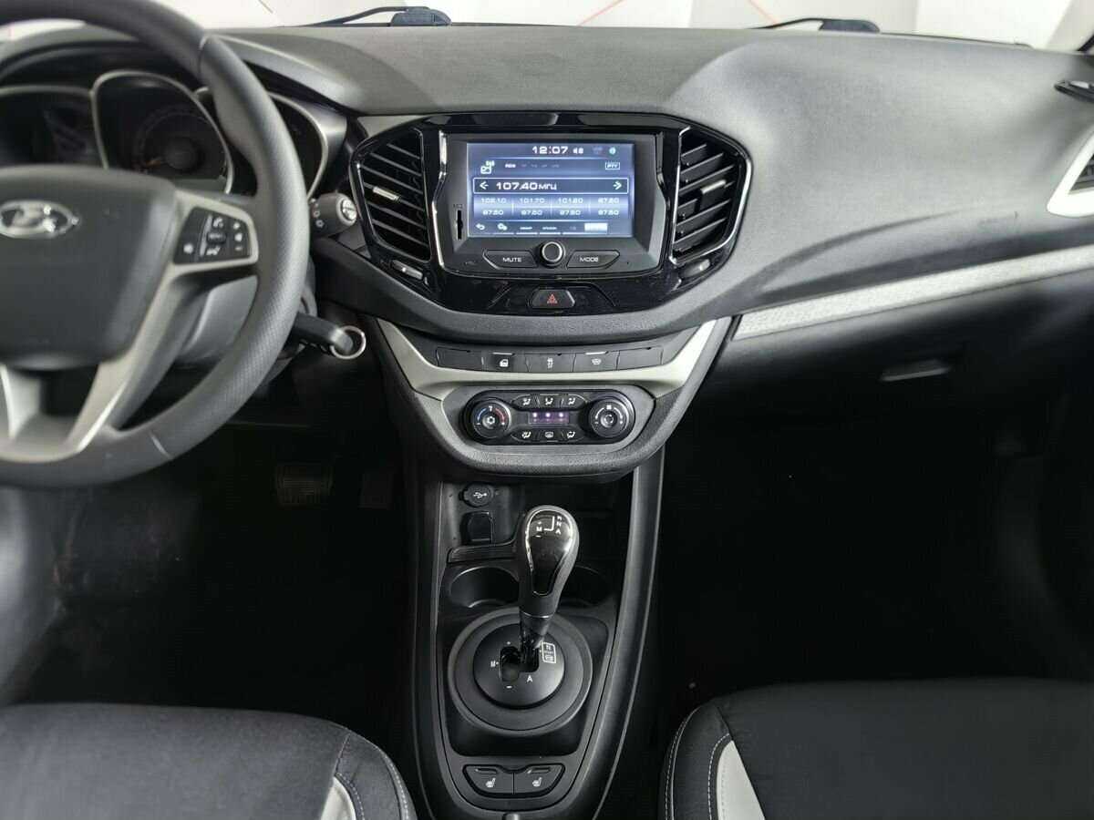 Lada (ВАЗ) Vesta SW Cross, 2019 - Фото №10