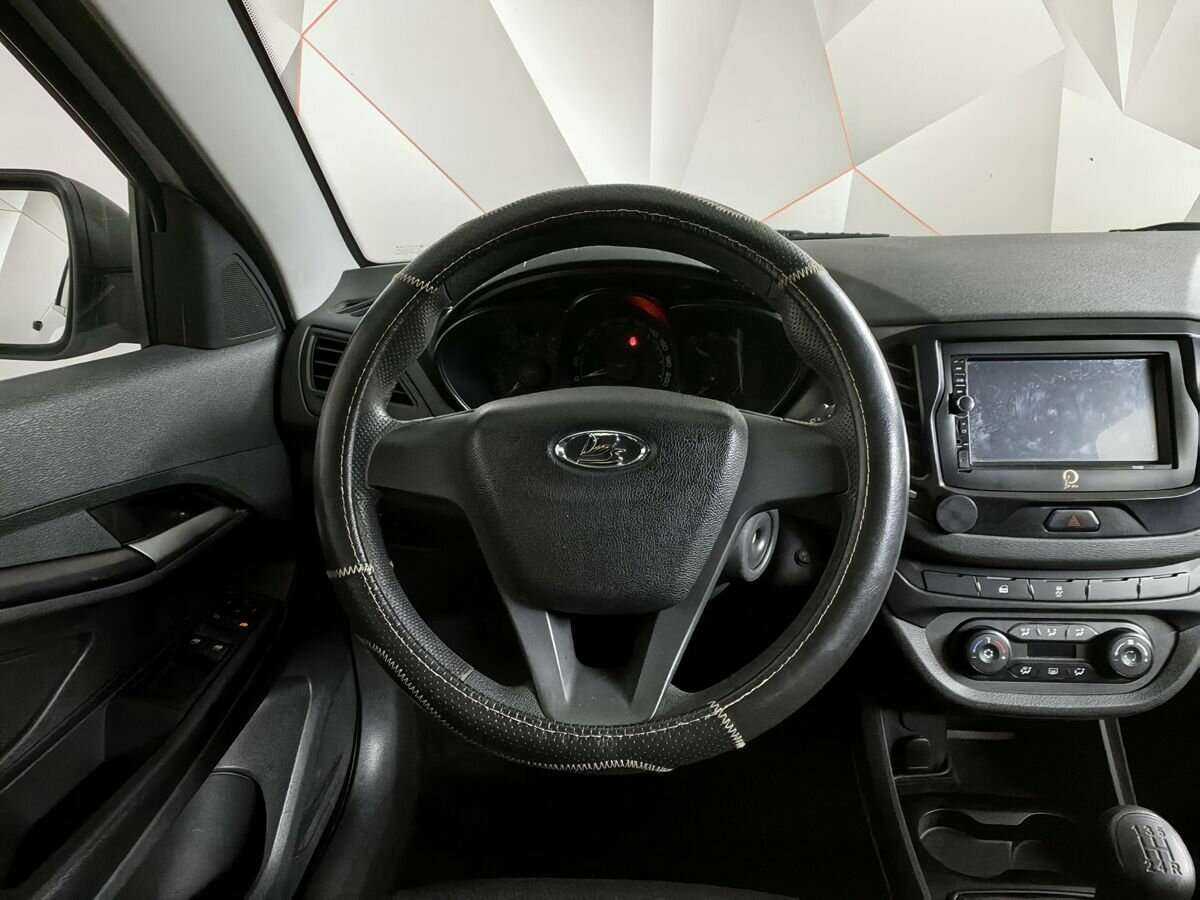 Lada (ВАЗ) Vesta, 2017 - Фото №14