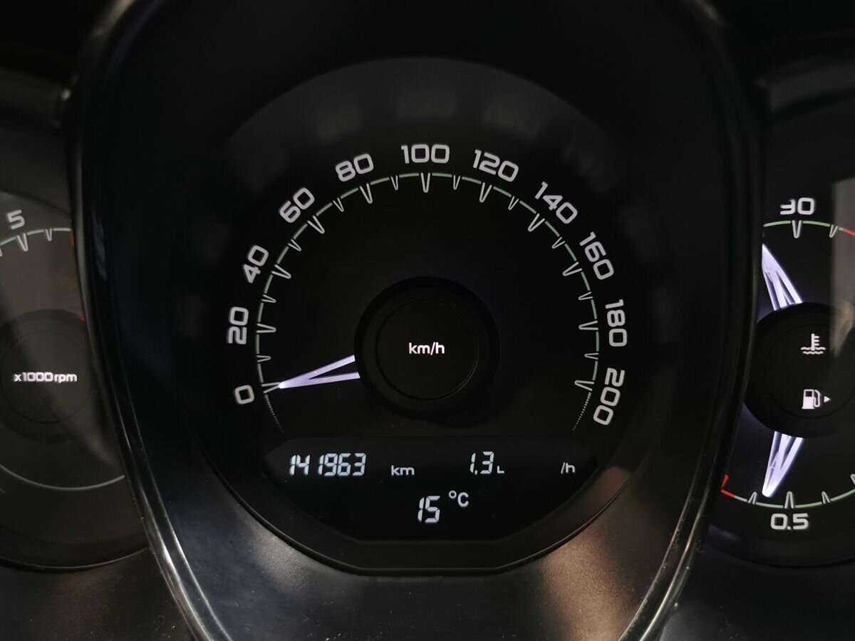 Lada (ВАЗ) Vesta, 2017 - Фото №15