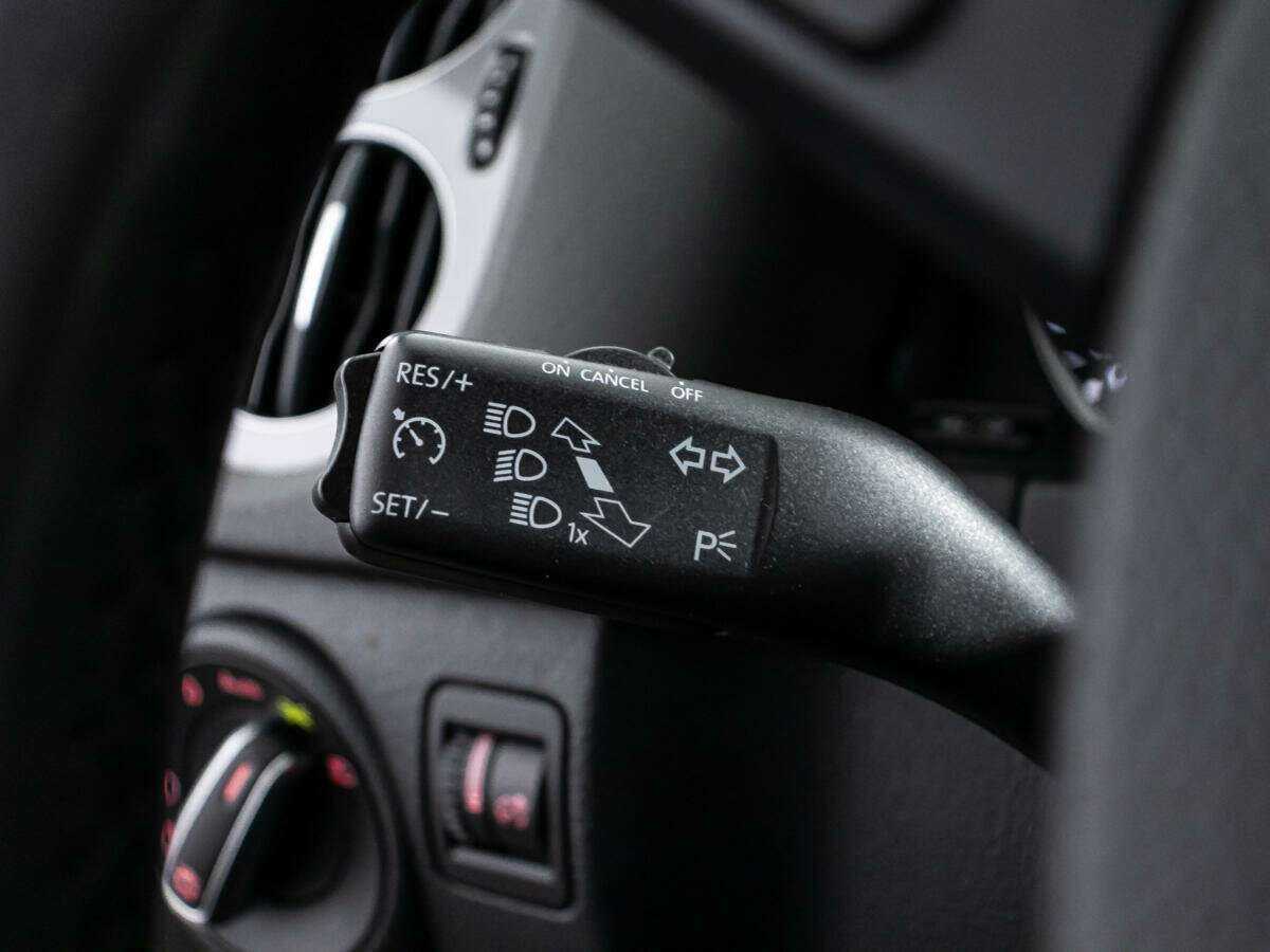 Volkswagen Tiguan, 2015 - Фото №18