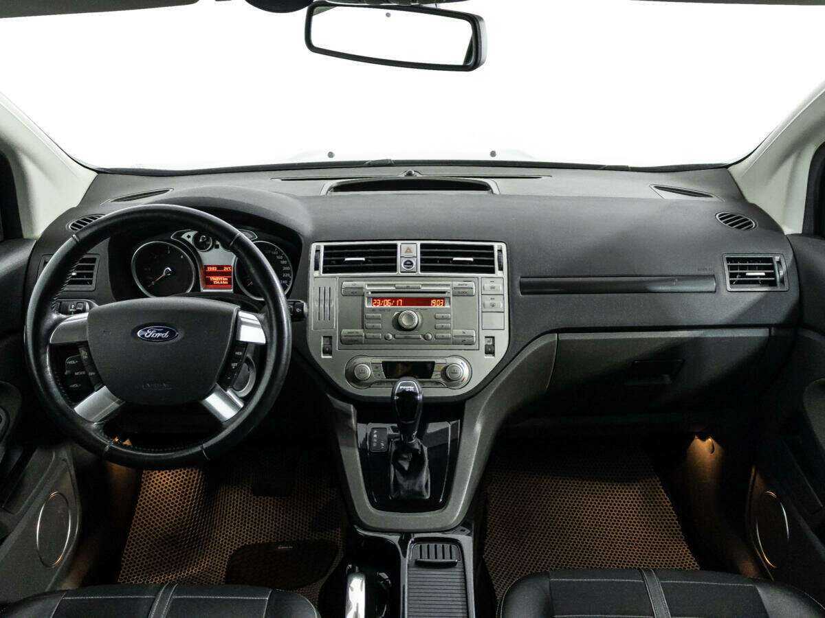 Ford Kuga, 2012 - Фото №12