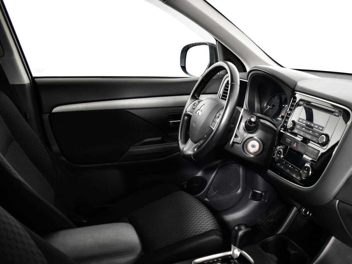 Mitsubishi Outlander, 2013 - Фото №8