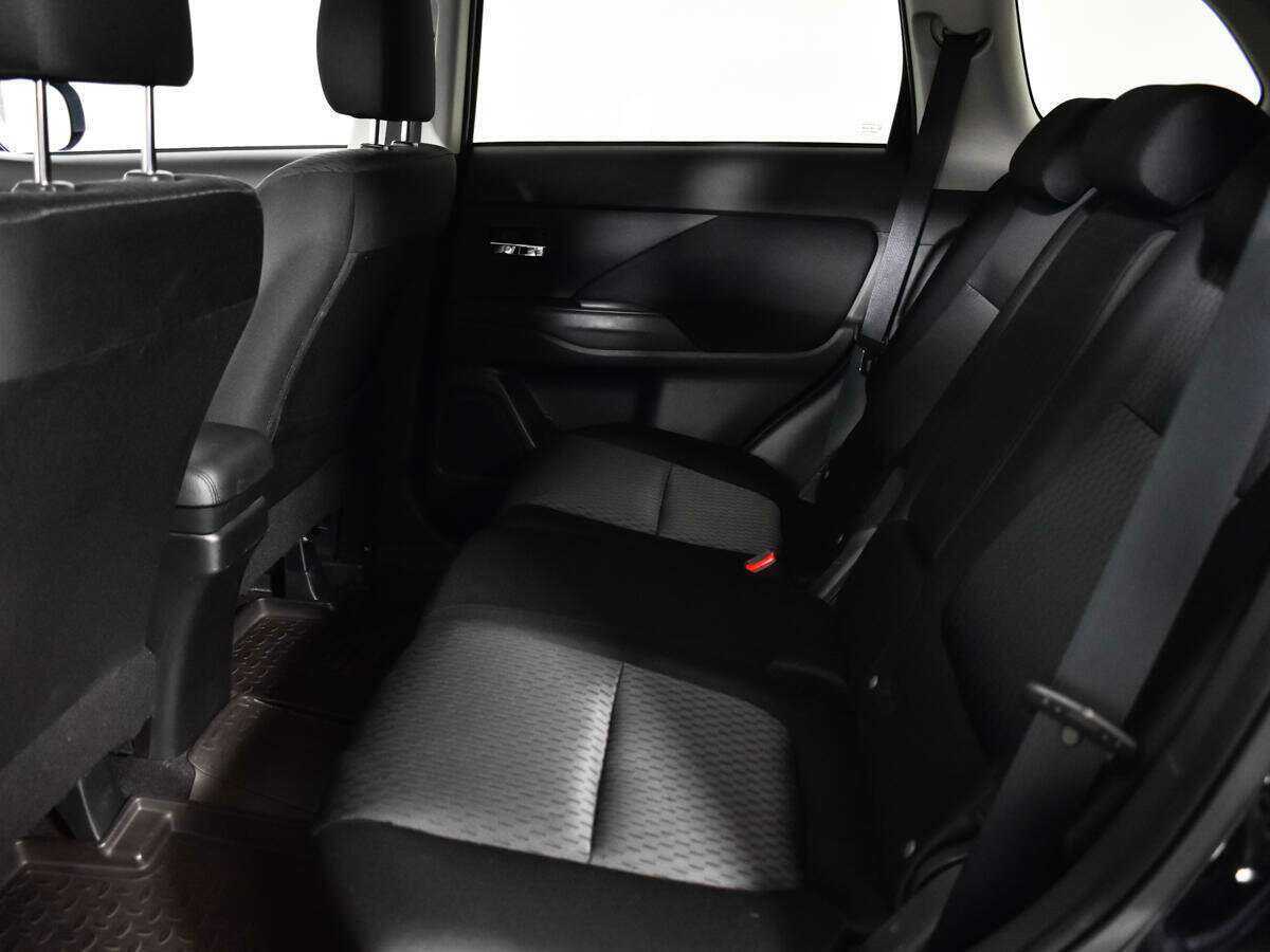 Mitsubishi Outlander, 2013 - Фото №9