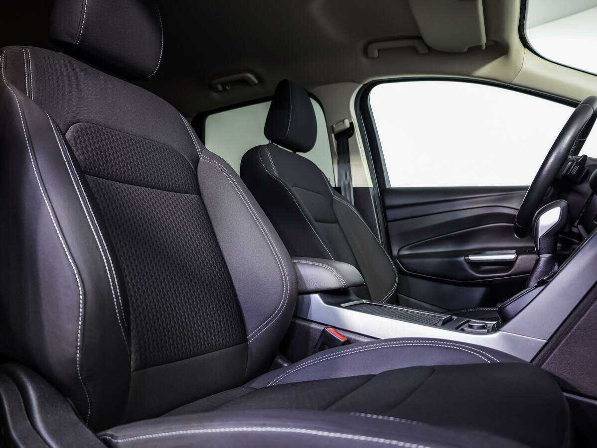 Ford Kuga, 2017 - Фото №9