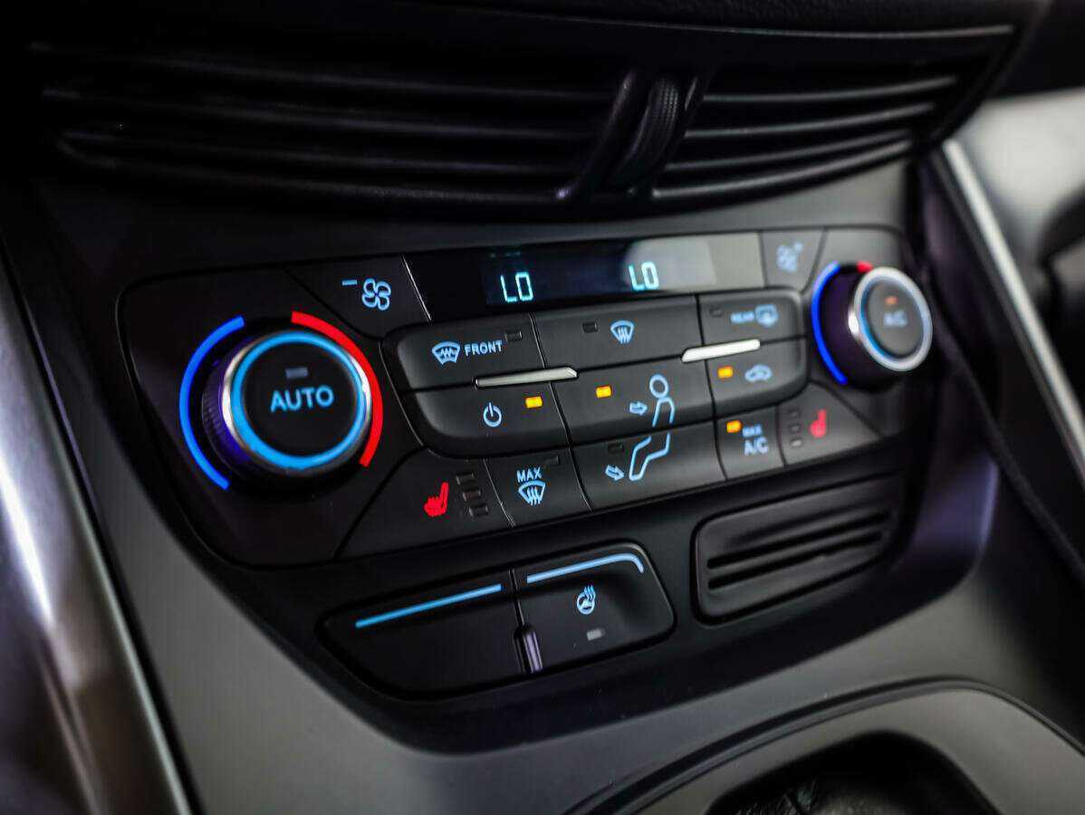 Ford Kuga, 2017 - Фото №12