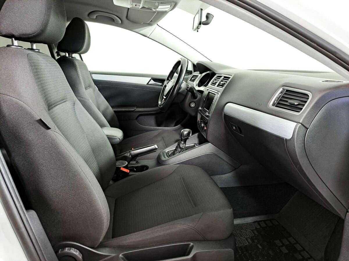 Volkswagen Jetta, 2017 - Фото №5