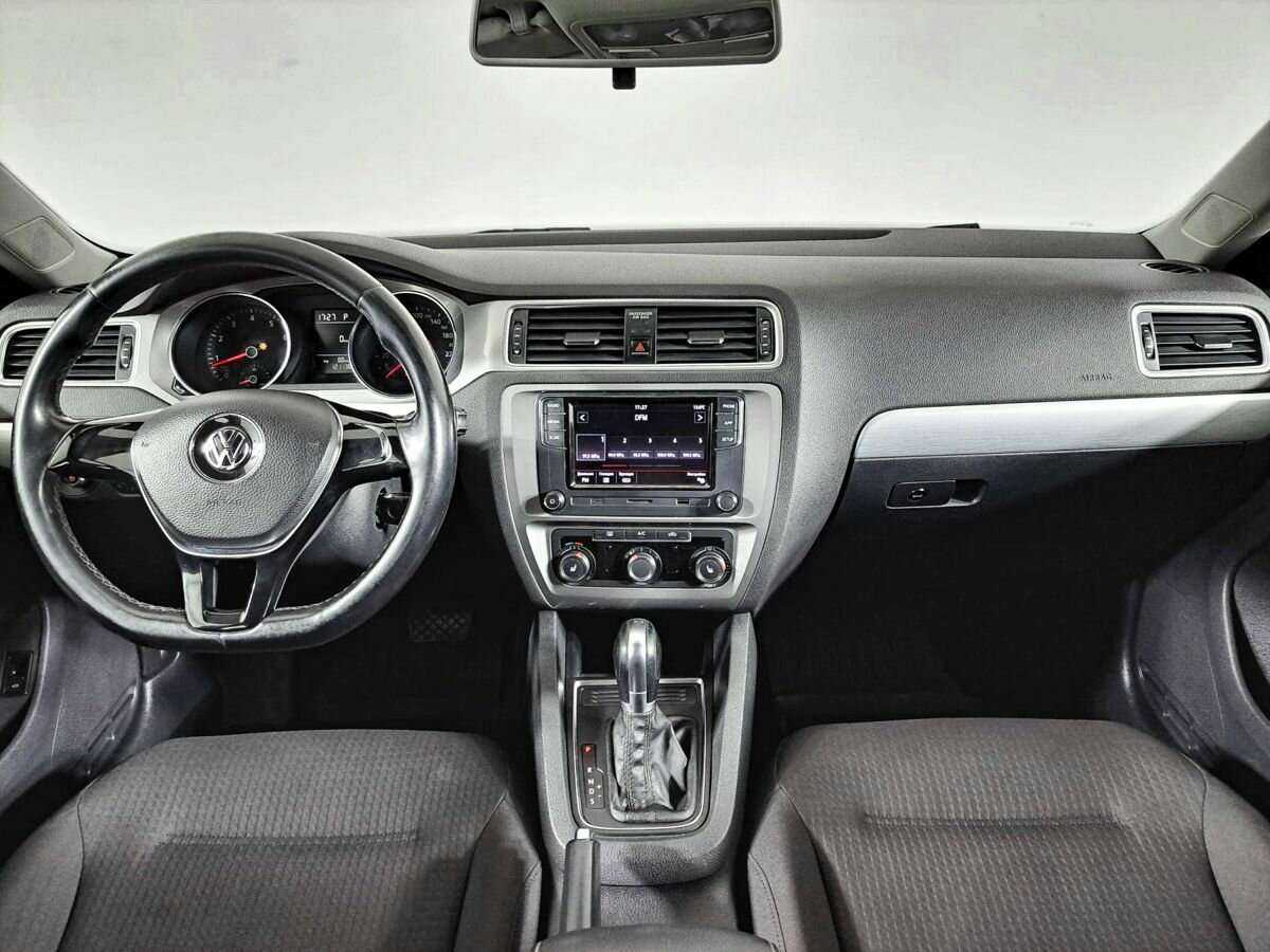 Volkswagen Jetta, 2017 - Фото №8