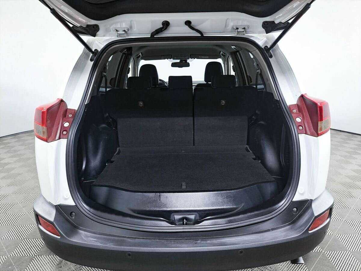 Toyota RAV4, 2014 - Фото №8