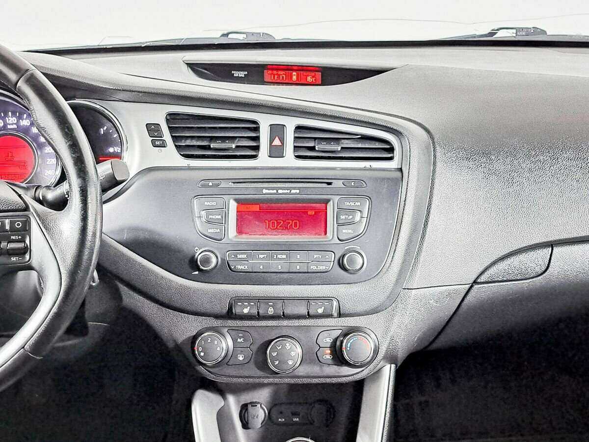 Kia Ceed, 2012 - Фото №10