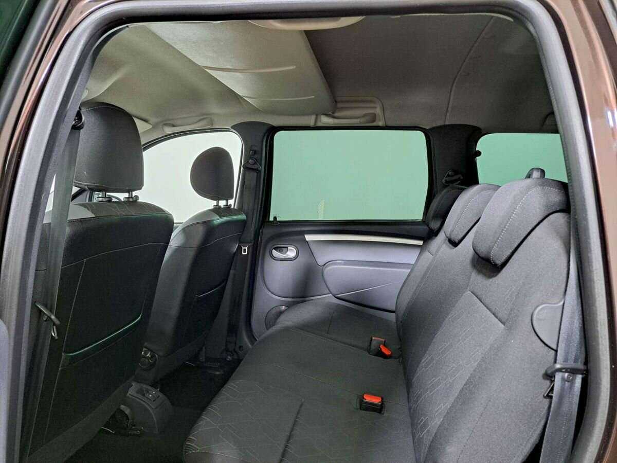 Lada (ВАЗ) Largus Cross, 2020 - Фото №9