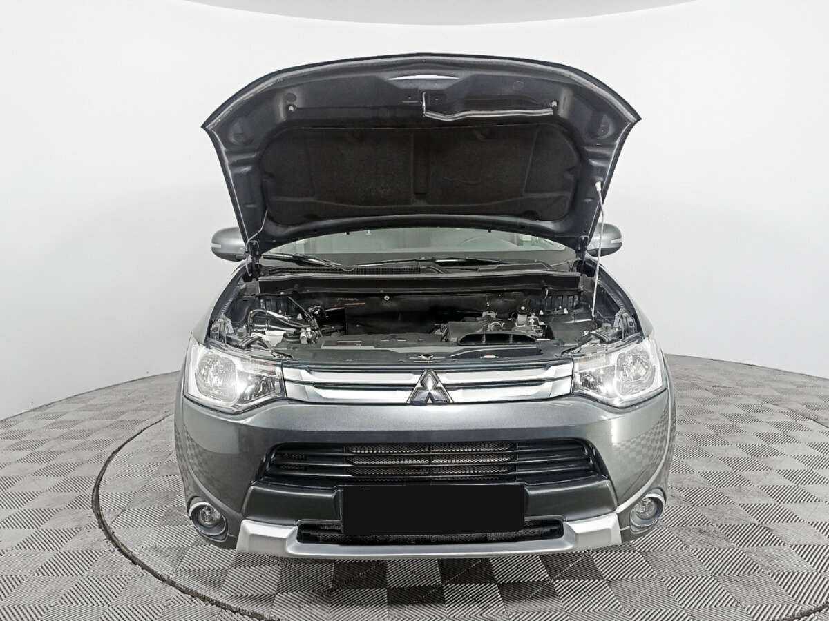Mitsubishi Outlander, 2014 - Фото №8