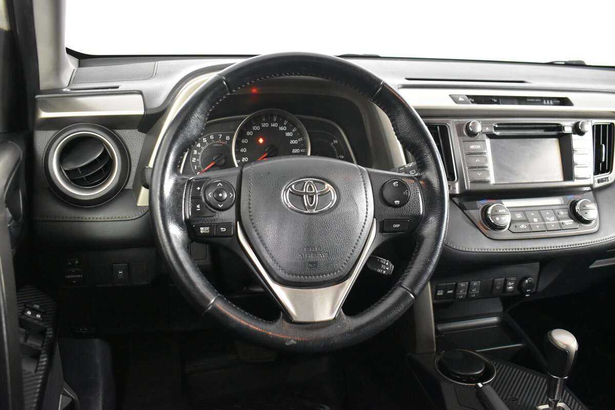Toyota RAV4, 2013 - Фото №11