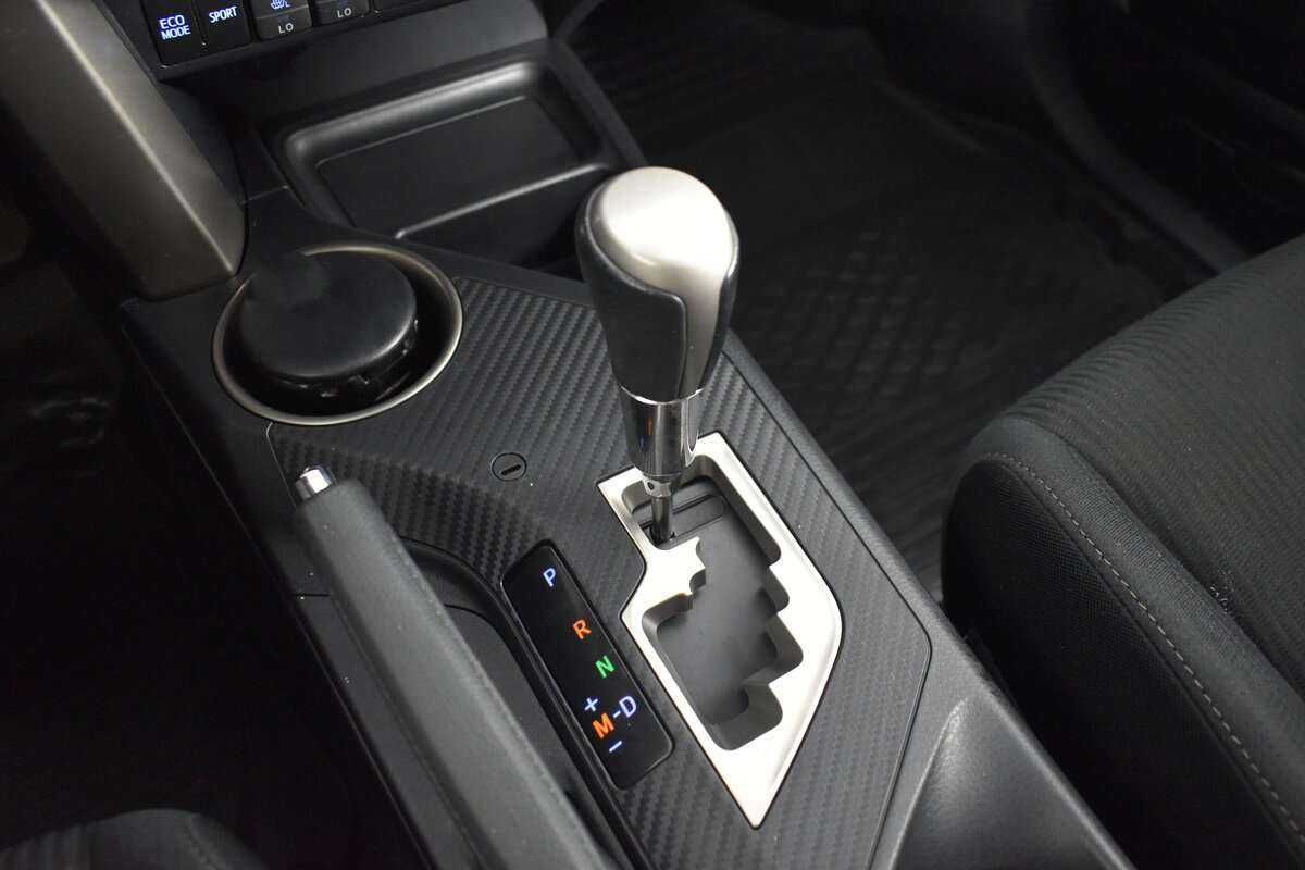 Toyota RAV4, 2013 - Фото №13