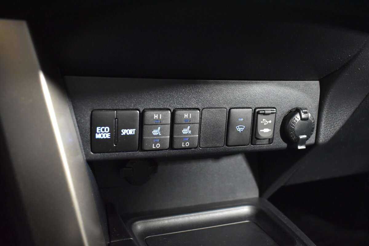 Toyota RAV4, 2013 - Фото №14