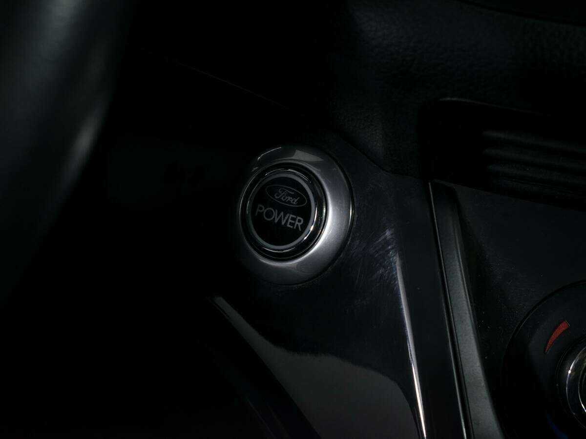 Ford Kuga, 2013 - Фото №13