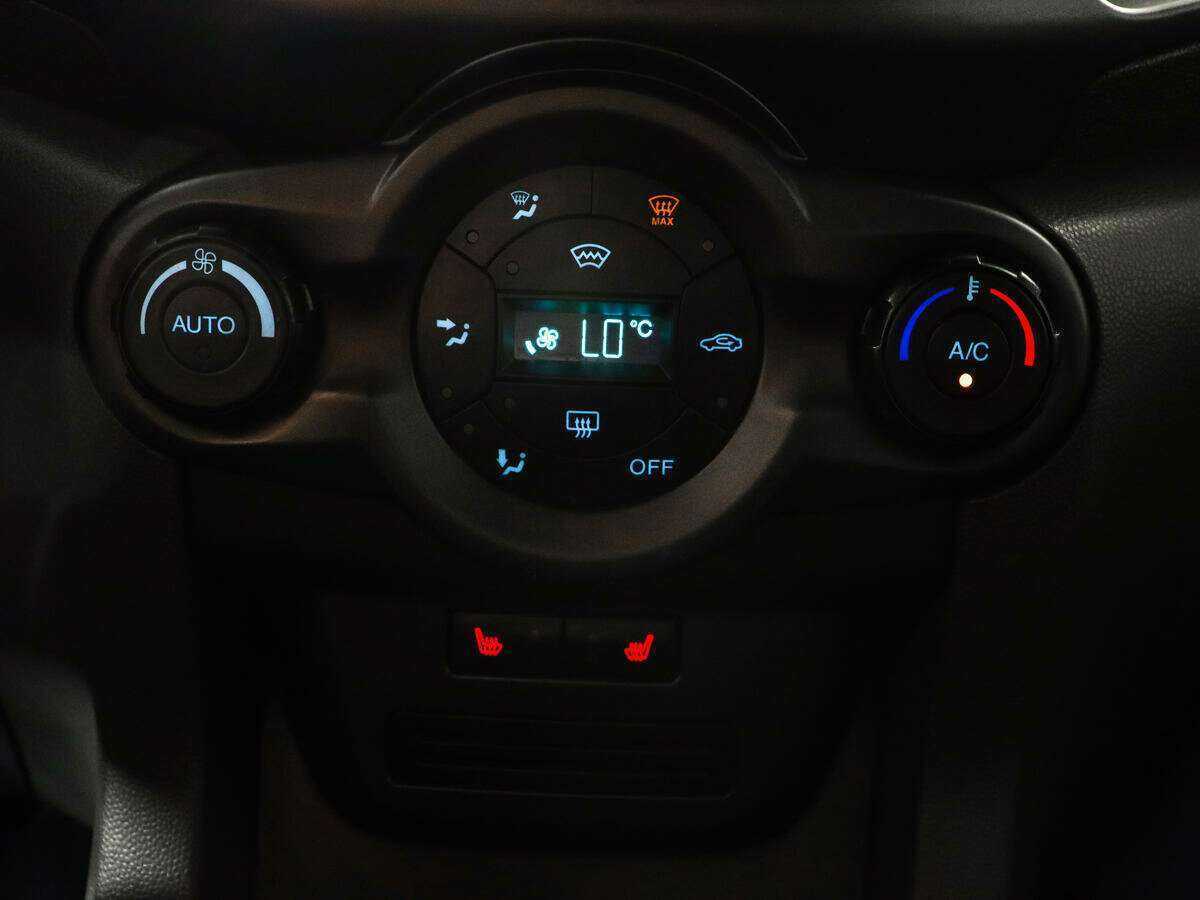 Ford EcoSport, 2015 - Фото №13