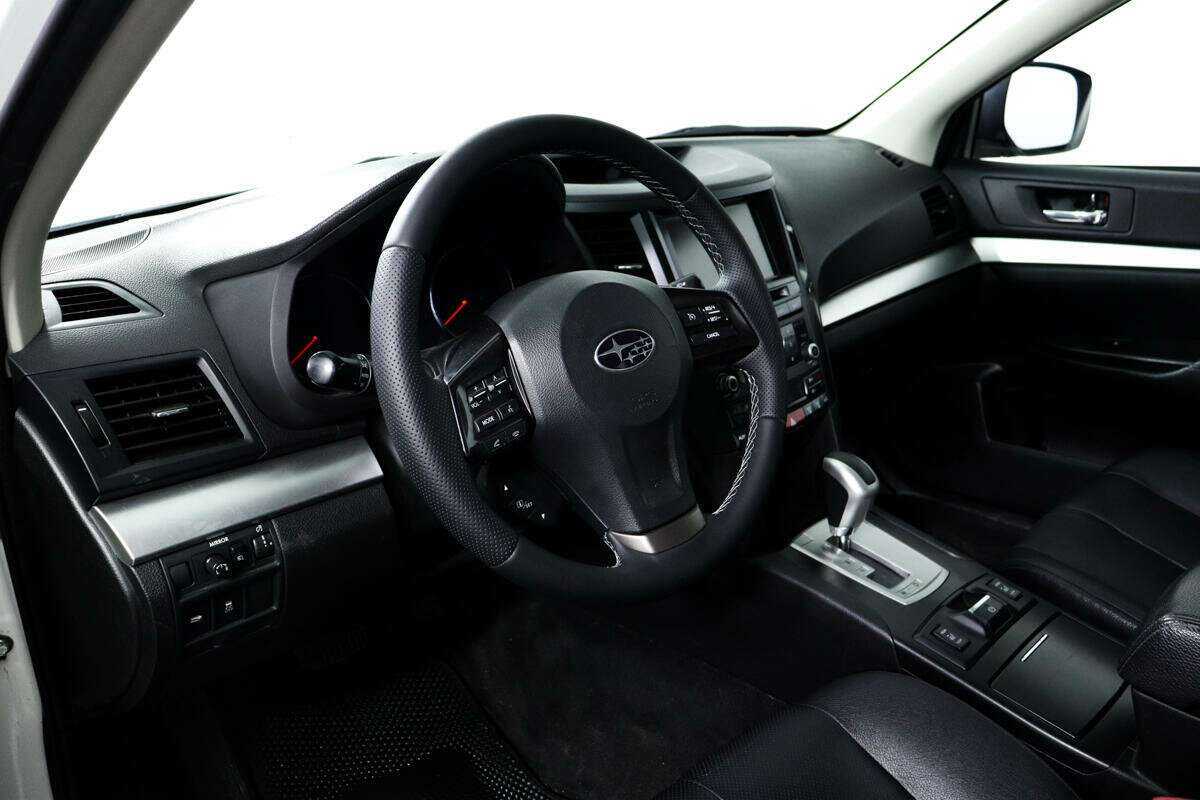 Subaru Outback, 2012 - Фото №12