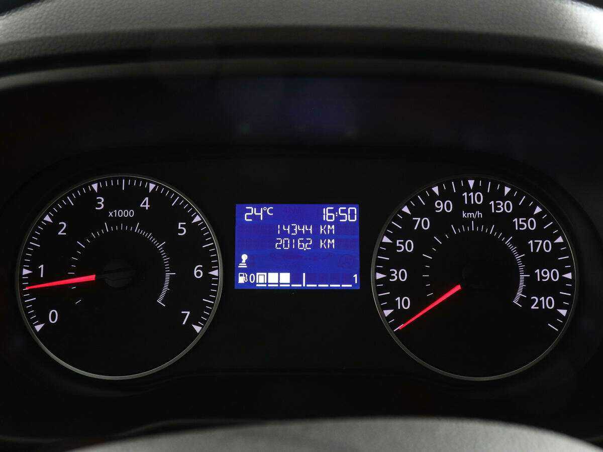 Renault Duster, 2022 - Фото №10