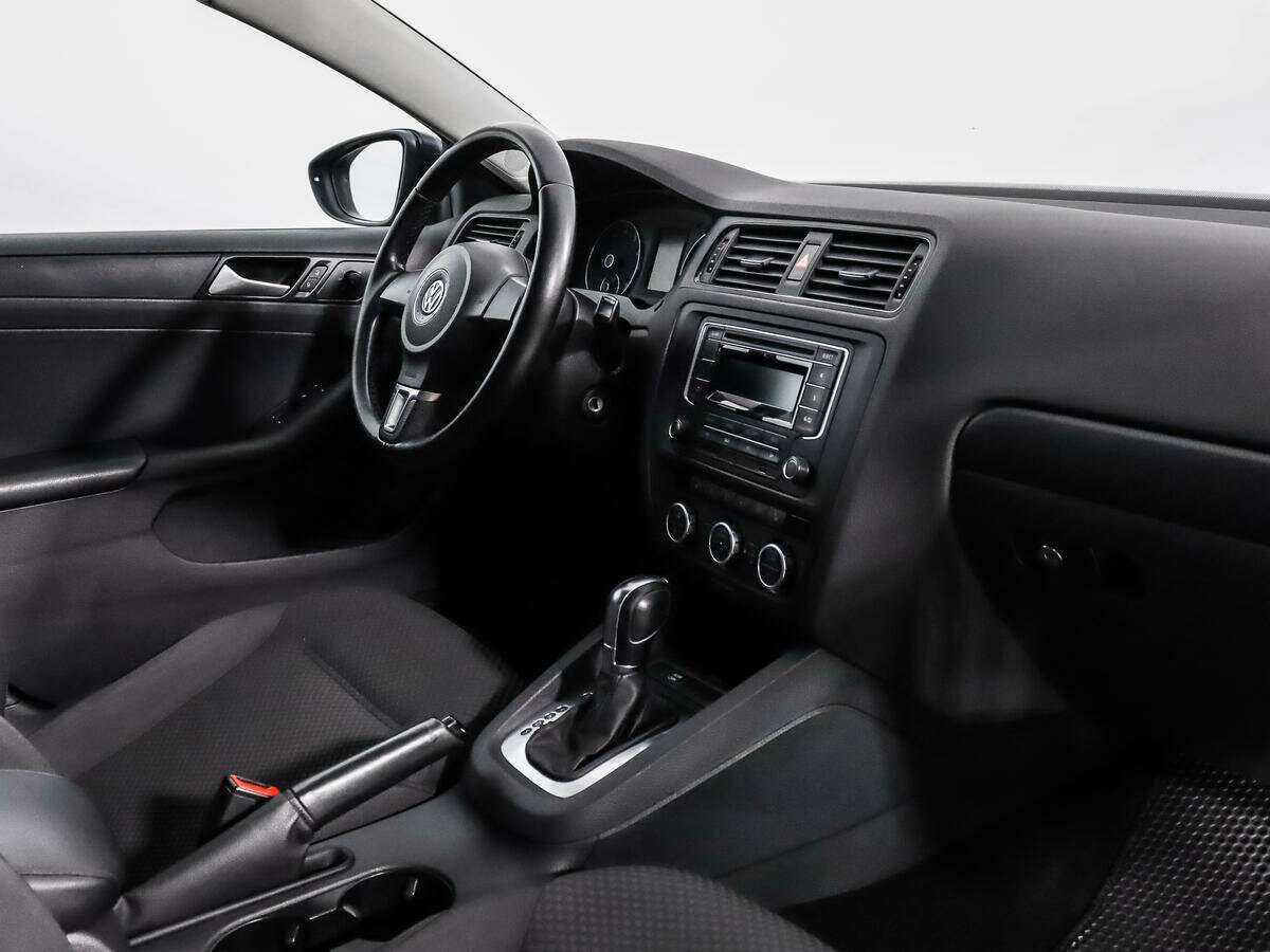 Volkswagen Jetta, 2014 - Фото №10