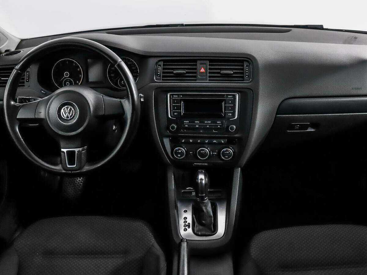 Volkswagen Jetta, 2014 - Фото №11